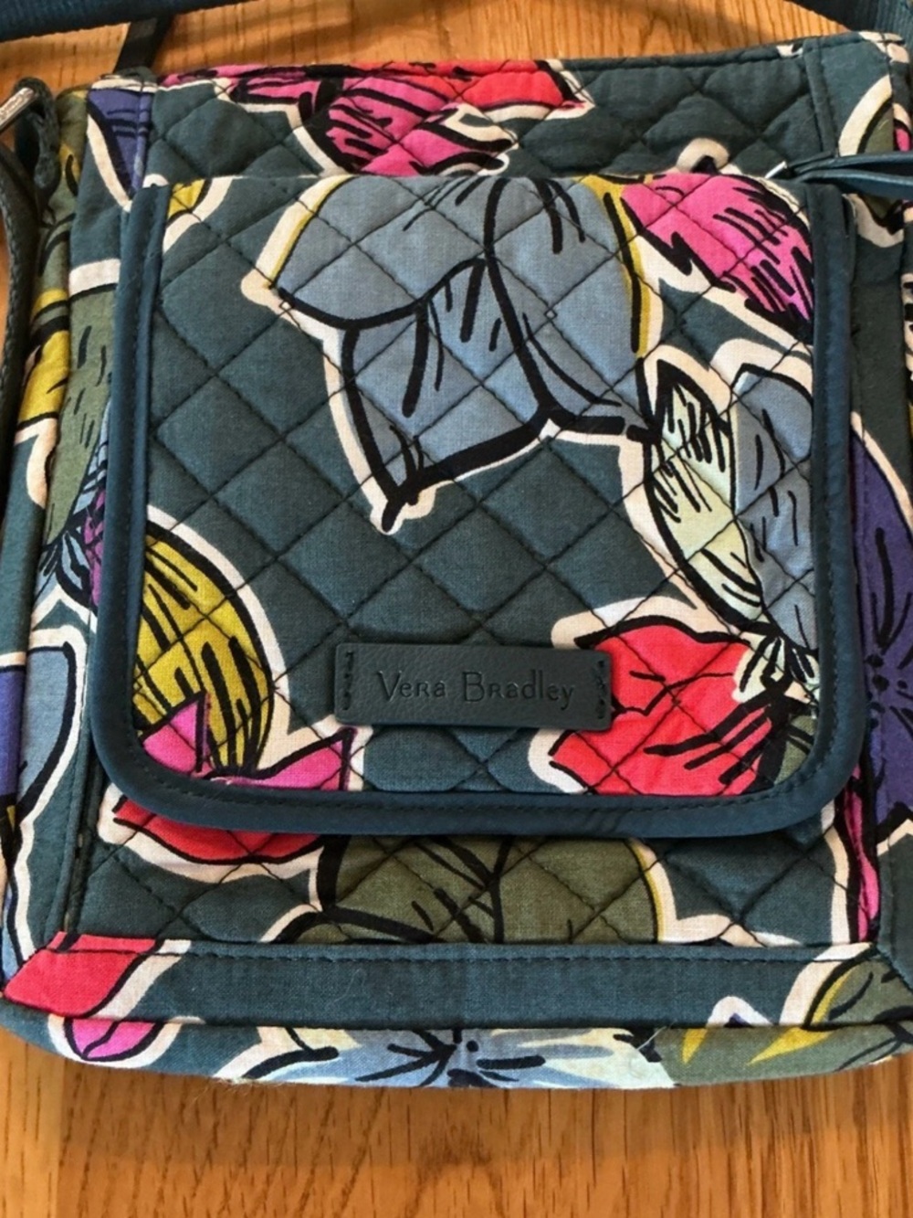 Vera Bradley Falling Flowers Mini Crossbody Passport Bag ID Window Travel Preppy